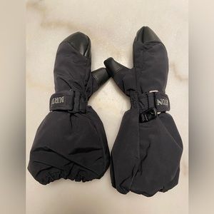 Burton Toddler Mini Heater Mitten, 2T, excellent condition